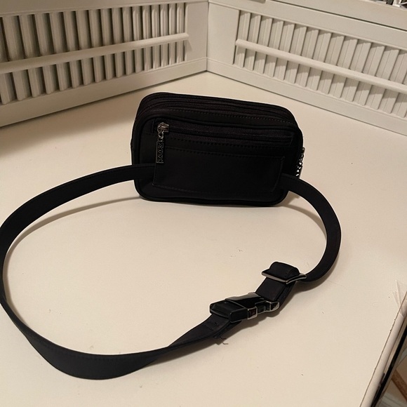 Maxx belt bag double zipper adjustable strap very clean new conditions - Picture 3 of 16